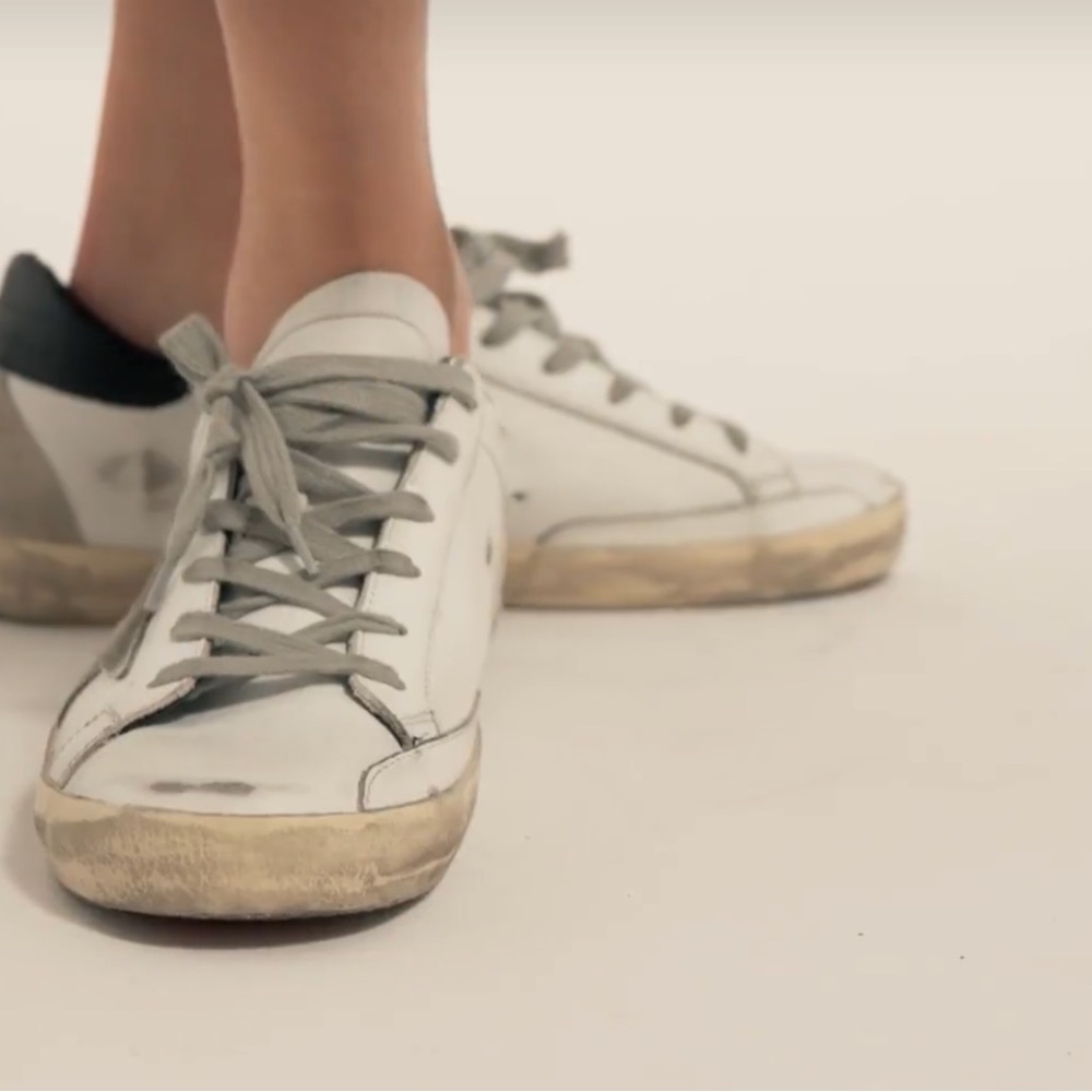 Golden Goose Women’s Superstar Sneakers with Black Heel Tab & Gray Suede - US 9 - Picture 7 of 16